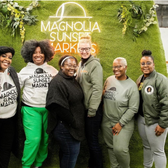 neon-sign-for-business-logo